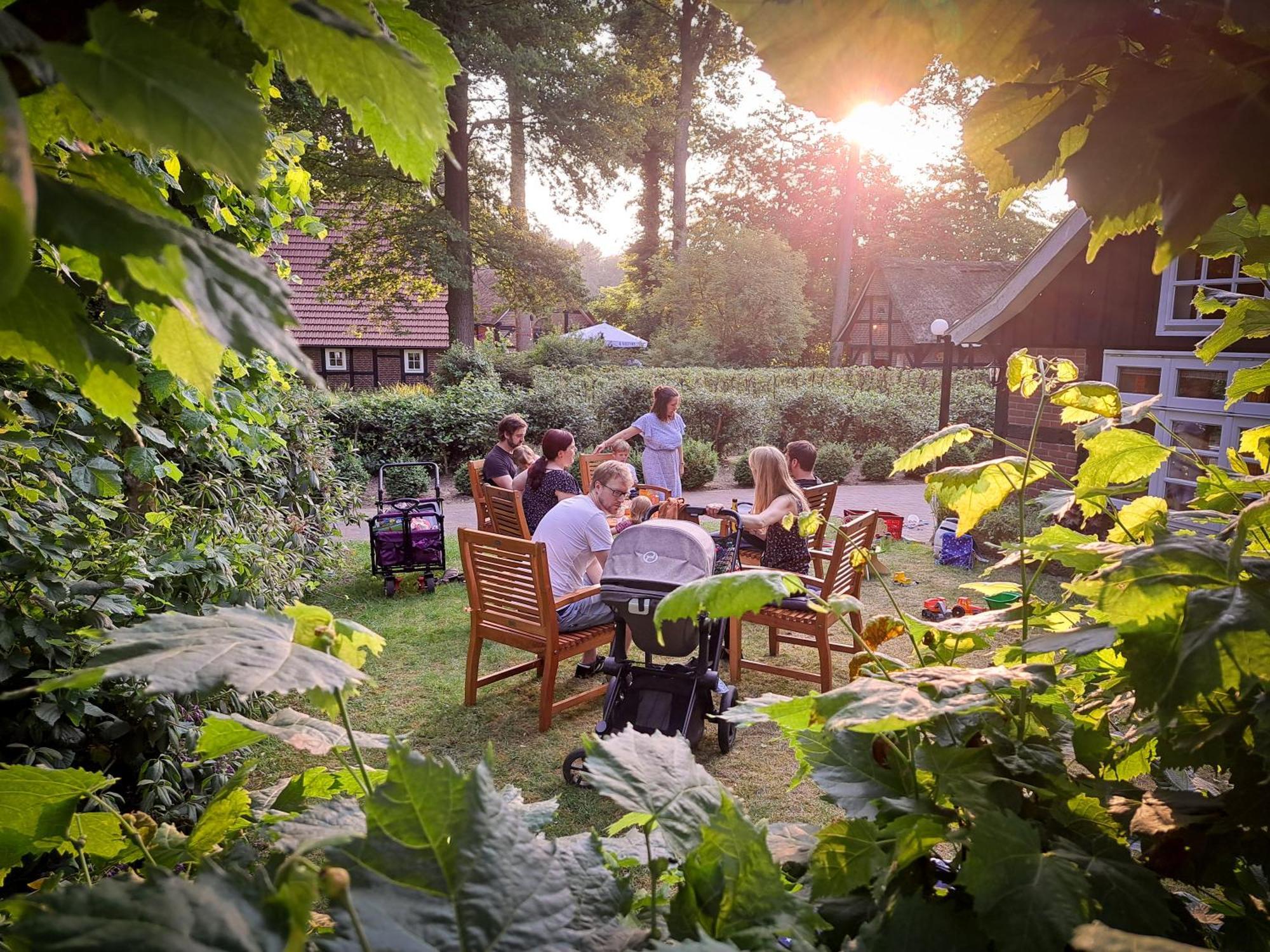 Gaestehaus Im Lwh リンゲン エクステリア 写真